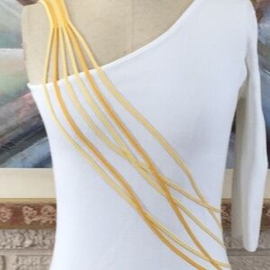 No Tags One Shoulder Asymmetrical Design Sweater Top